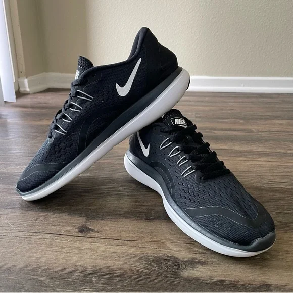 Nike Flex 2017 Womens 8 Running Sneakers Black Lace Up Comfort Low 898476-001 - Picture 8 of 16